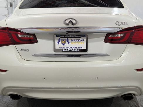 Used 2016 INFINITI Q70 L 3.7 w/ Deluxe Touring Package image 57