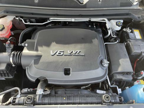 Used 2018 GMC Canyon SLT w/ Driver Alert Package AWD/4WD image 28
