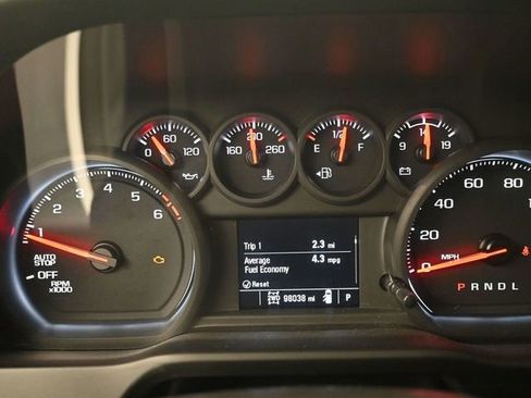 Used 2022 Chevrolet Silverado 1500 Custom w/ LPO, Dark Essentials Package image 10