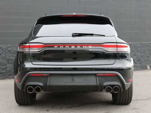 Used 2026 Porsche Macan AWD/4WD image 10