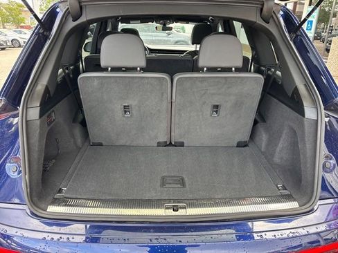 Used 2021 Audi Q7 3.0T Premium Plus w/ Premium Plus Package image 11