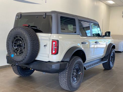 New 2026 Ford Bronco Outer Banks w/ Sasquatch Package AWD/4WD image 39