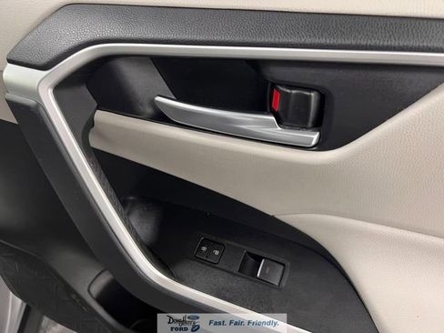 Used 2024 Toyota RAV4 XLE Premium FWD image 36