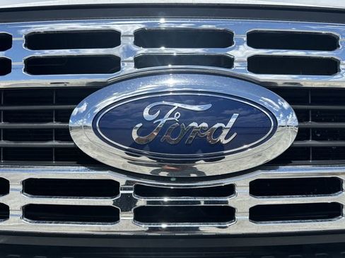 Used 2025 Ford F250 XLT AWD/4WD image 10