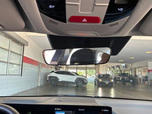 Used 2025 Kia K4 FWD image 17