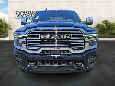New 2026 RAM 3500 Laramie AWD/4WD image 8