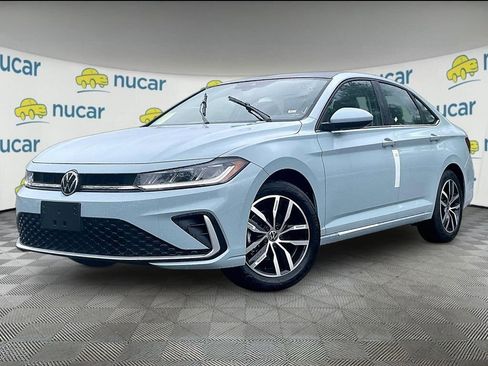 New 2026 Volkswagen Jetta SE FWD image 4