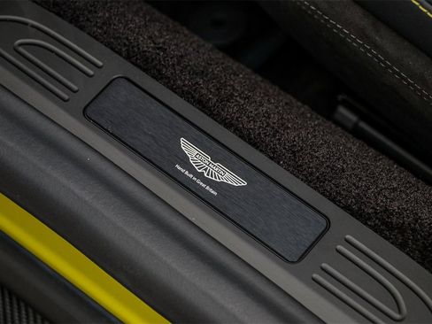 New 2025 Aston Martin V8 Vantage Coupe image 33