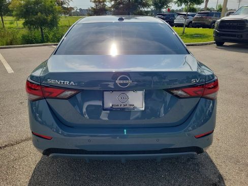 Used 2024 Nissan Sentra SV w/ SV Premium Package FWD image 3