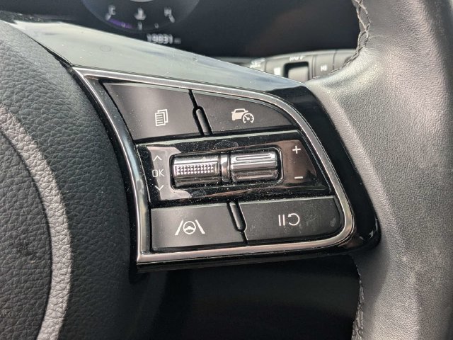 Used 2024 Kia Seltos X-Line AWD/4WD image 27