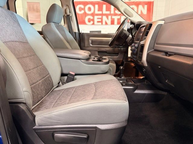 Used 2015 RAM 2500 Power Wagon w/ Luxury Group AWD/4WD image 27