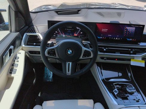 New 2026 BMW X5 M60i AWD/4WD image 16