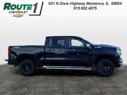Used 2024 Chevrolet Silverado 1500 Custom Trail Boss AWD/4WD image 4