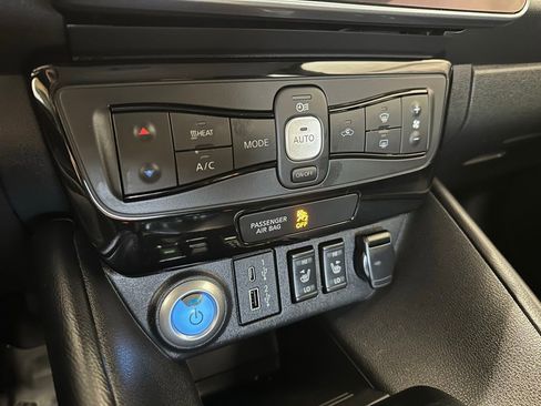 Used 2023 Nissan Leaf SV Plus image 22