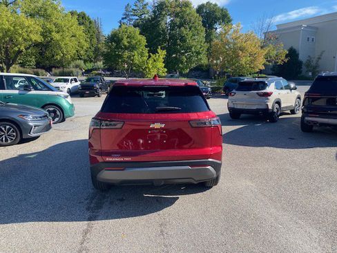 New 2026 Chevrolet Equinox LT w/ Convenience Package II image 5