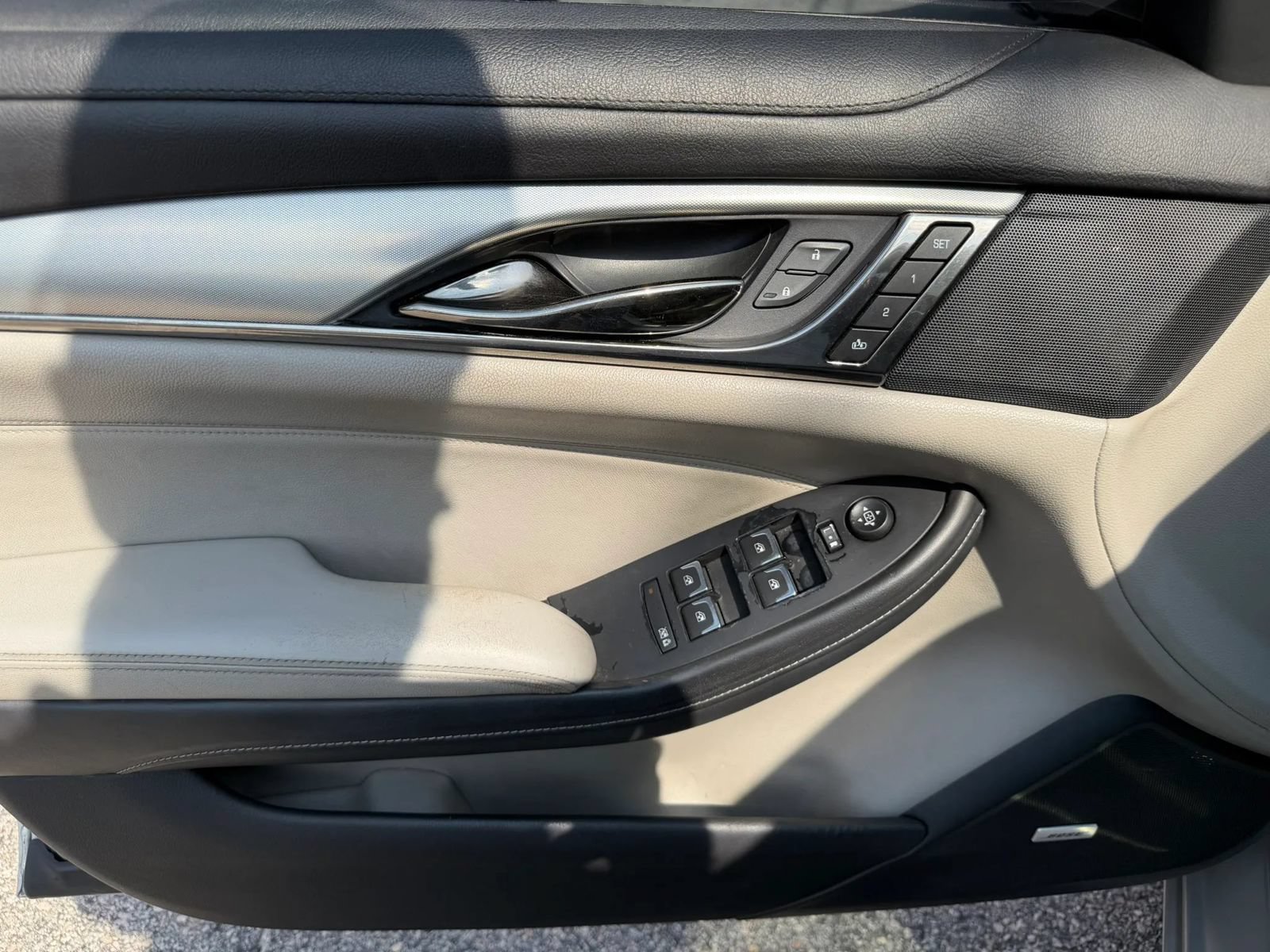 Used 2019 Cadillac CTS Luxury RWD image 9