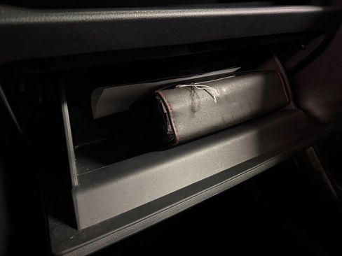 Used 2025 Toyota RAV4 Woodland Edition image 38