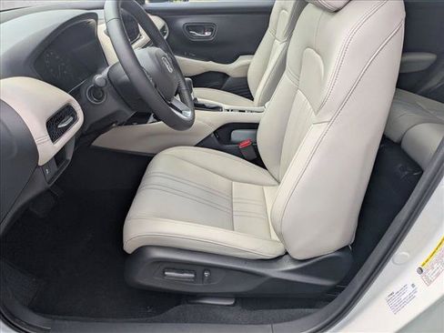 New 2027 Honda HR-V EX-L image 4