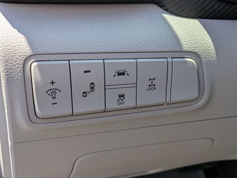 Used 2019 Hyundai Tucson Value AWD/4WD image 14