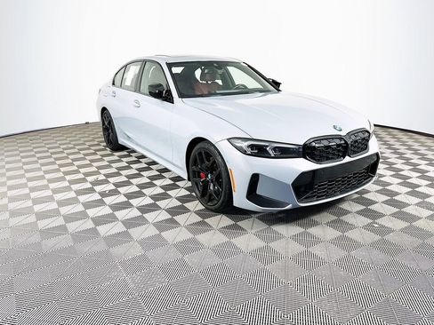 Used 2025 BMW M340i xDrive image 2