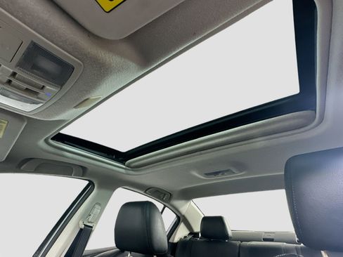 Used 2012 MAZDA MAZDA3 i Grand Touring w/ Tech Pkg image 20