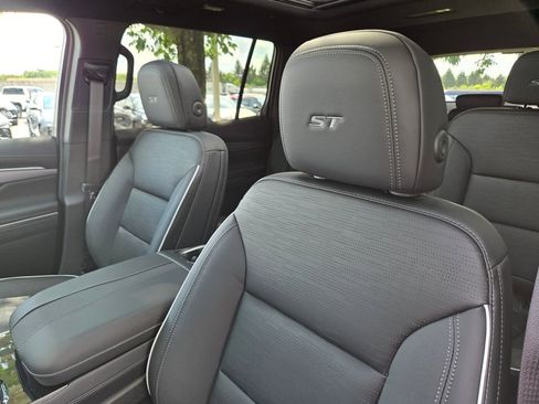 New 2026 Buick Enclave Sport Touring w/ Power Package image 20