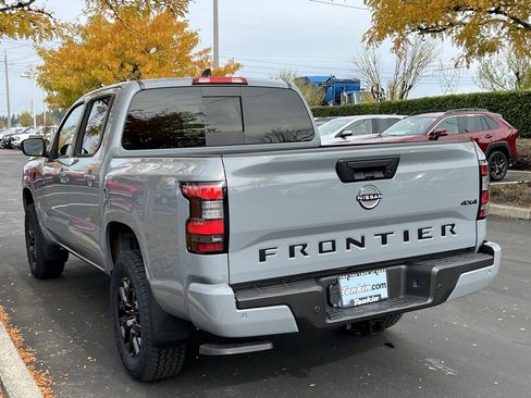 New 2026 Nissan Frontier SV w/ Tow Package image 4