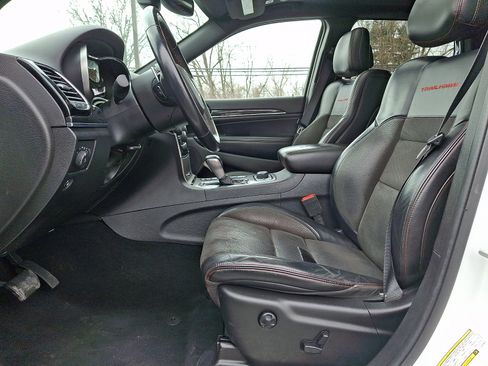 Used 2020 Jeep Grand Cherokee Trailhawk AWD/4WD image 13