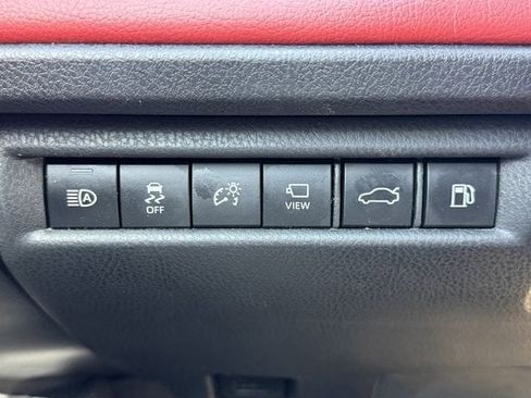 Used 2025 Toyota Camry XSE w/ Premium Plus Package image 23