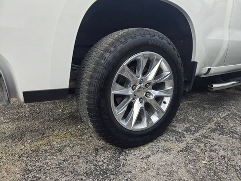 Used 2021 Chevrolet Silverado 1500 LTZ w/ LTZ Premium Texas Edition AWD/4WD image 8