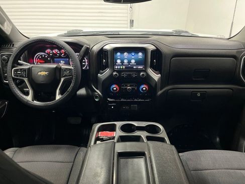 Used 2022 Chevrolet Silverado 2500 LT w/ Convenience Package AWD/4WD image 16