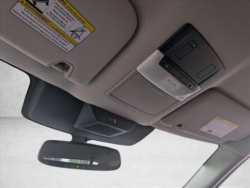 Used 2022 Nissan Pathfinder SL FWD image 21