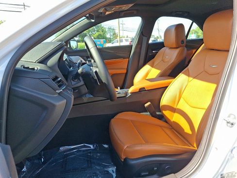 New 2025 Cadillac CT4 Premium Luxury AWD/4WD image 7