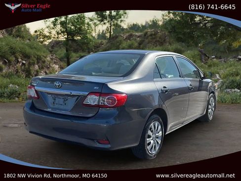 Used 2013 Toyota Corolla LE image 5