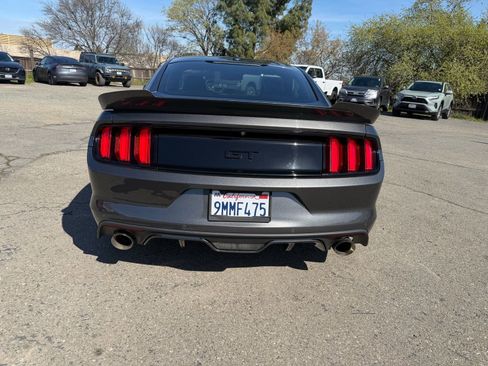 Used 2017 Ford Mustang GT Premium w/ GT Performance Package image 4