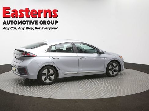 Used 2022 Hyundai Ioniq SEL FWD image 42