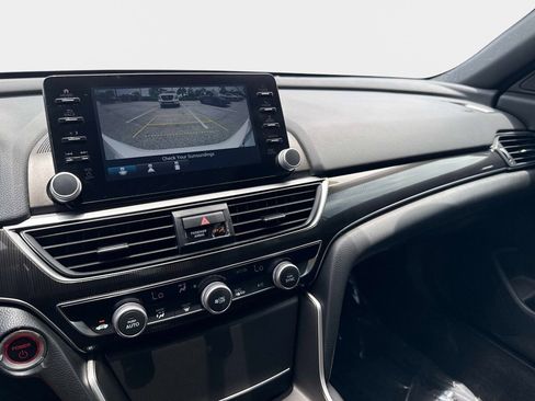 Used 2022 Honda Accord Sport image 22
