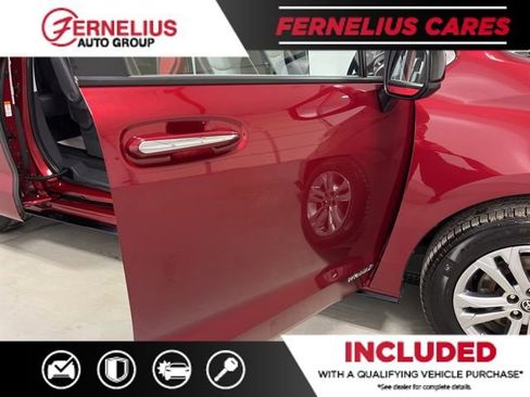 Used 2021 Toyota Sienna XSE AWD/4WD image 15