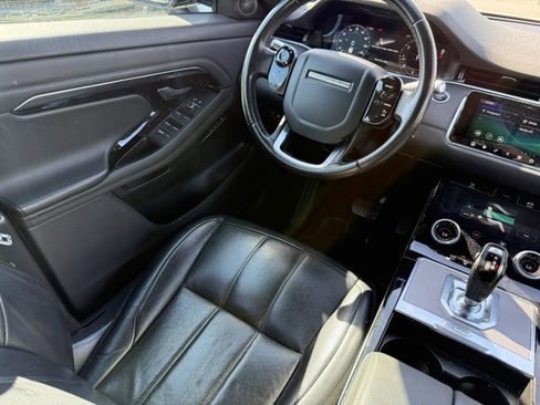 Used 2020 Land Rover Range Rover Evoque SE AWD/4WD image 13