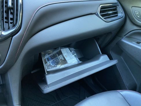Used 2023 Chevrolet Equinox RS w/ RS Leather Package FWD image 30
