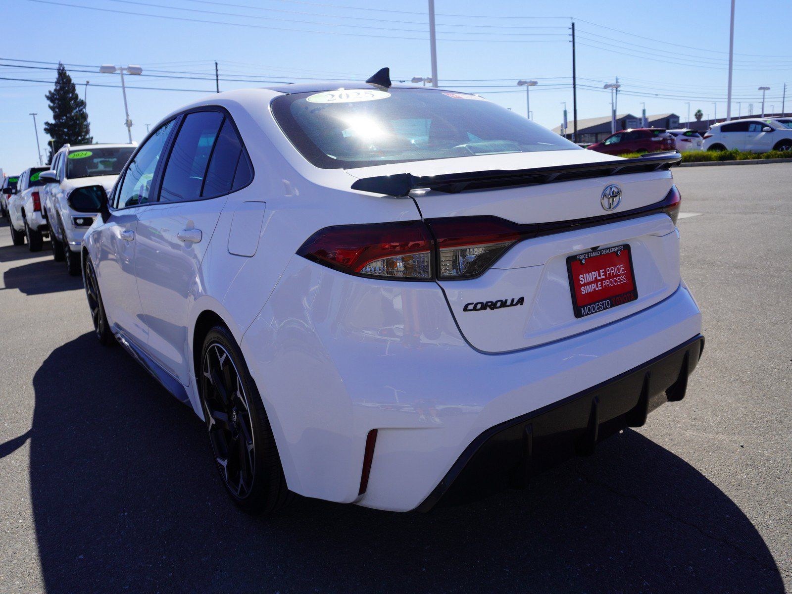 Used 2025 Toyota Corolla FX w/ Convenience Package FWD image 8