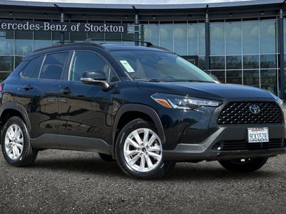 Used 2022 Toyota Corolla Cross LE w/ Black Badges Package (TMS)