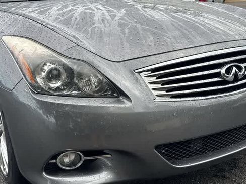 Used 2013 INFINITI G37 Convertible w/ Premium Pkg RWD image 10