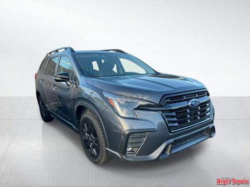 Used 2023 Subaru Ascent Onyx Edition AWD/4WD image 5