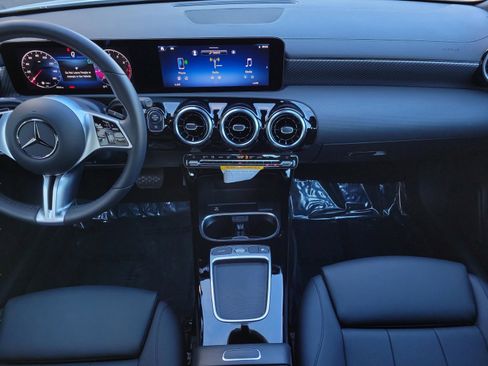 Certified 2026 Mercedes-Benz CLA 250 image 17