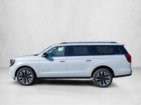 New 2025 Ford Expedition Max Platinum w/ Driver's Package image 5