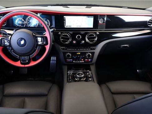 Certified 2024 Rolls-Royce Ghost AWD/4WD image 4