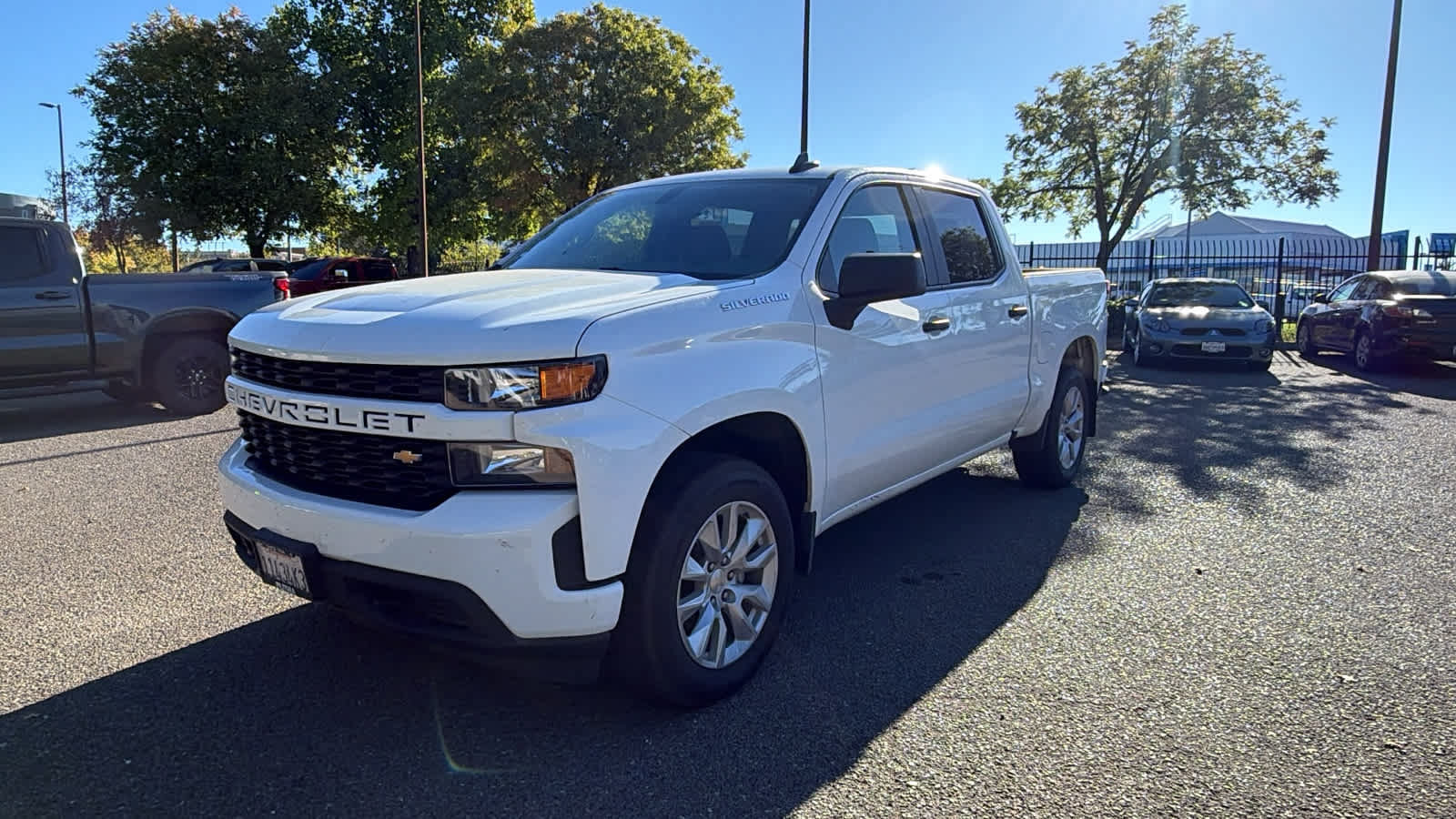 Used 2021 Chevrolet Silverado 1500 Custom AWD/4WD image 1