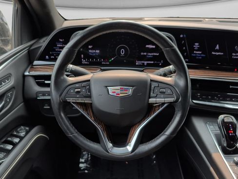 Used 2021 Cadillac Escalade Premium Luxury AWD/4WD image 11