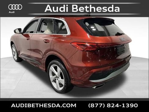 Certified 2025 Audi Q5 Premium Plus w/ Premium Plus AWD/4WD image 5